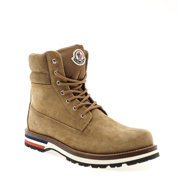 Moncler Vancouver Boots Light Brown Suede Leather Size 42.5 / 9.5US New - Picture 1 of 8